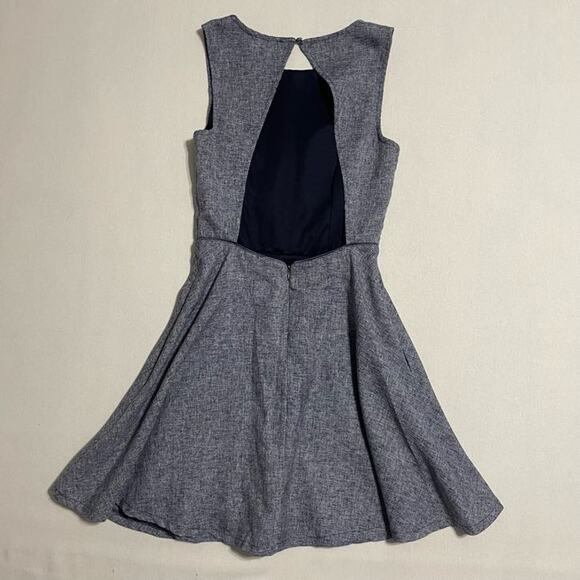 Lulus Charcoal Grey Sleeveless Dress with Cutout Back and Pockets - Size S - Picture 3 of 7